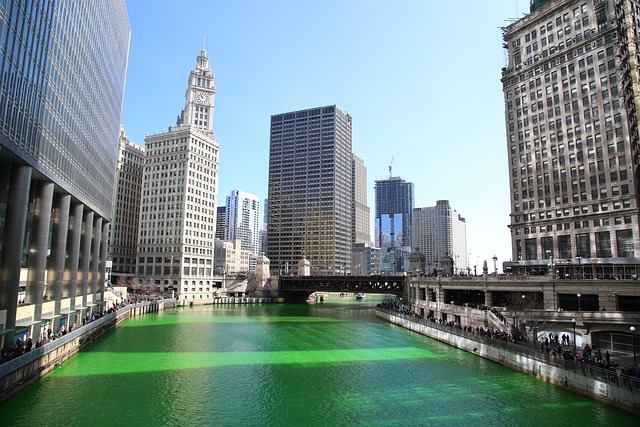 green river in chicago voor st patricks day