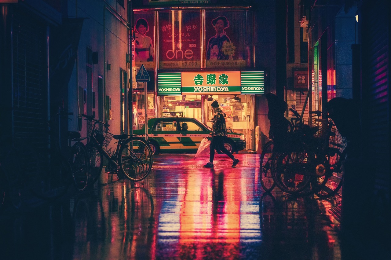 japan streets at night